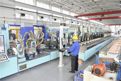 東方電機數字化車間通過驗收，打造發(fā)電設備智能制造未來工廠